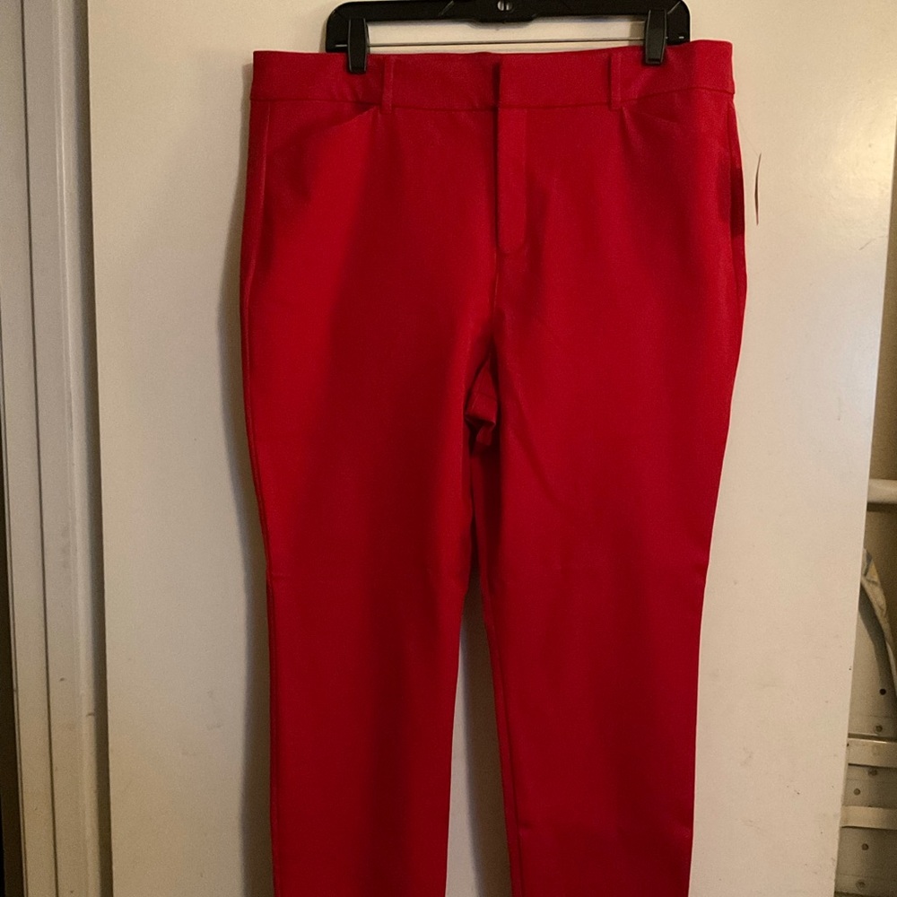 Old Navy Pixie Pant